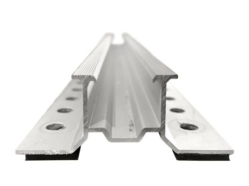 Enerack minisín EPDM-mel, furatokkal és 4 db csavarral, 38,5x2,6cm - ERK-TRB-D10